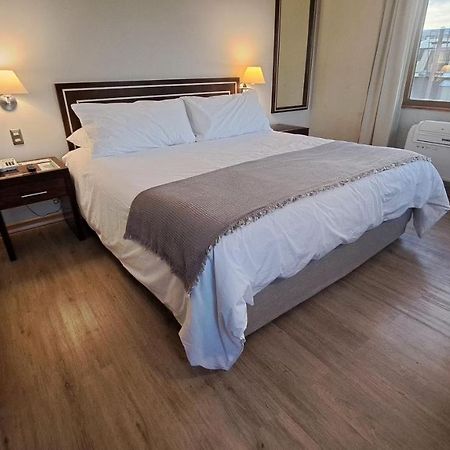 Hotel Diego De Almagro Валдивия Екстериор снимка